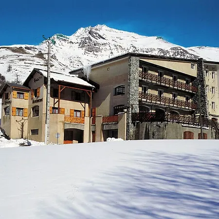 Les Agneaux Hotel 2*