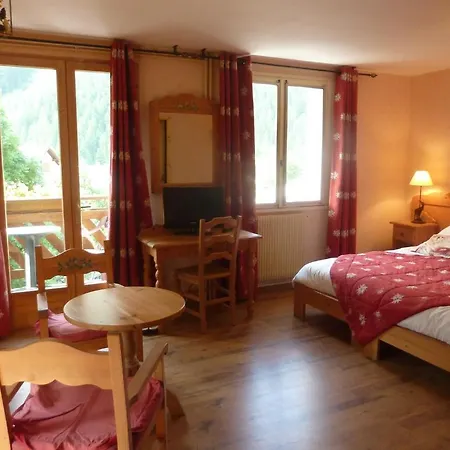 Les Agneaux Hotel